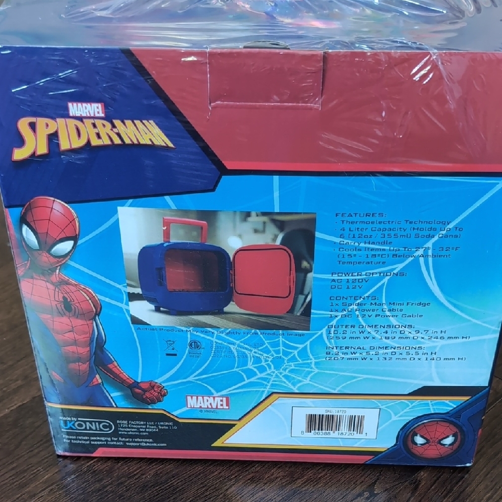 NWT Marvel Spider-Man Red and Blue Mini Fridge - Picture 3 of 5
